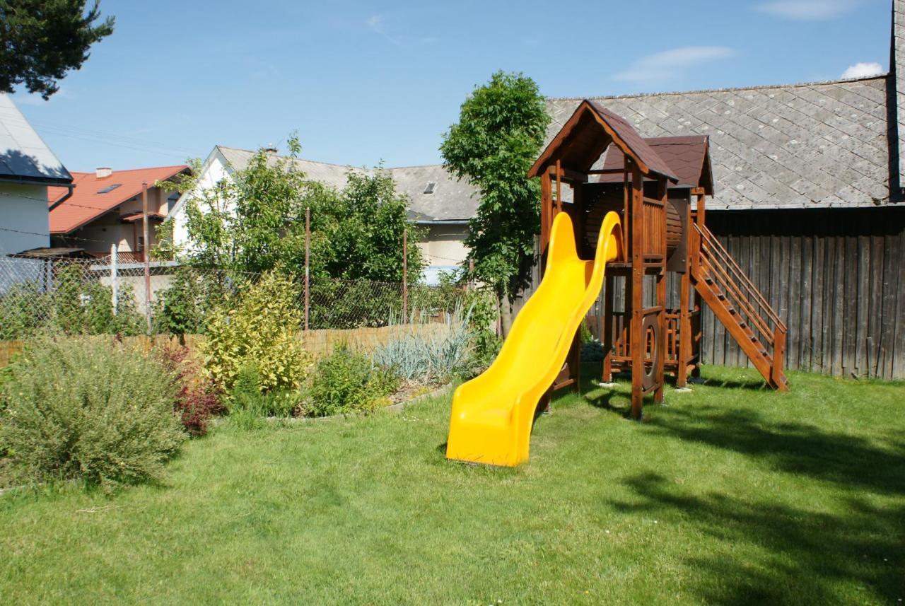 Guest House Boba Štrba Екстериор снимка